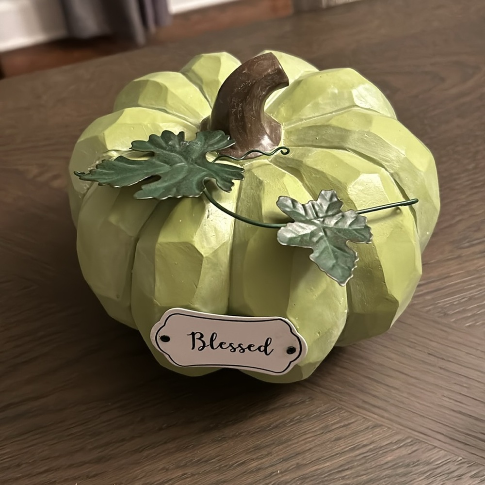 FALL PUMPKIN DISPLAY BUNDLE - Picture 3 of 5